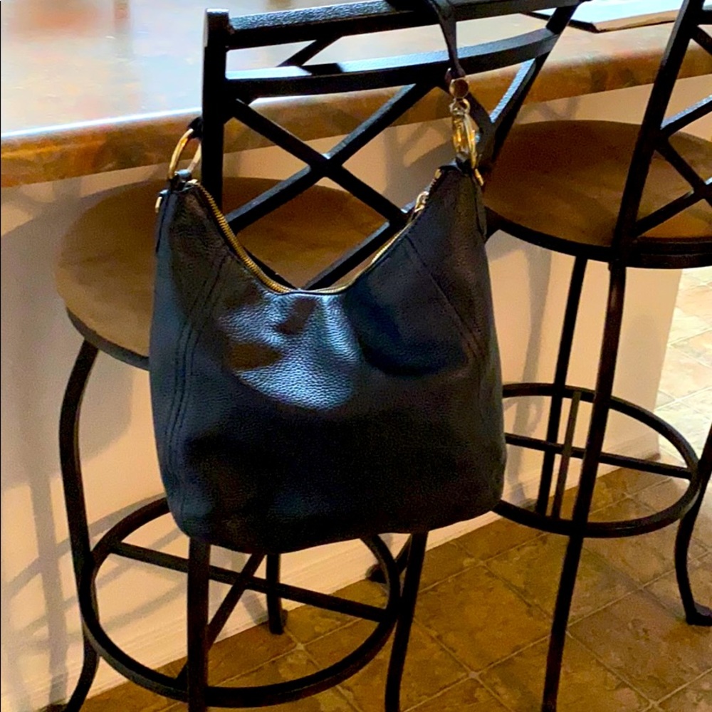 Black Leather pebbled Michael Kors purse